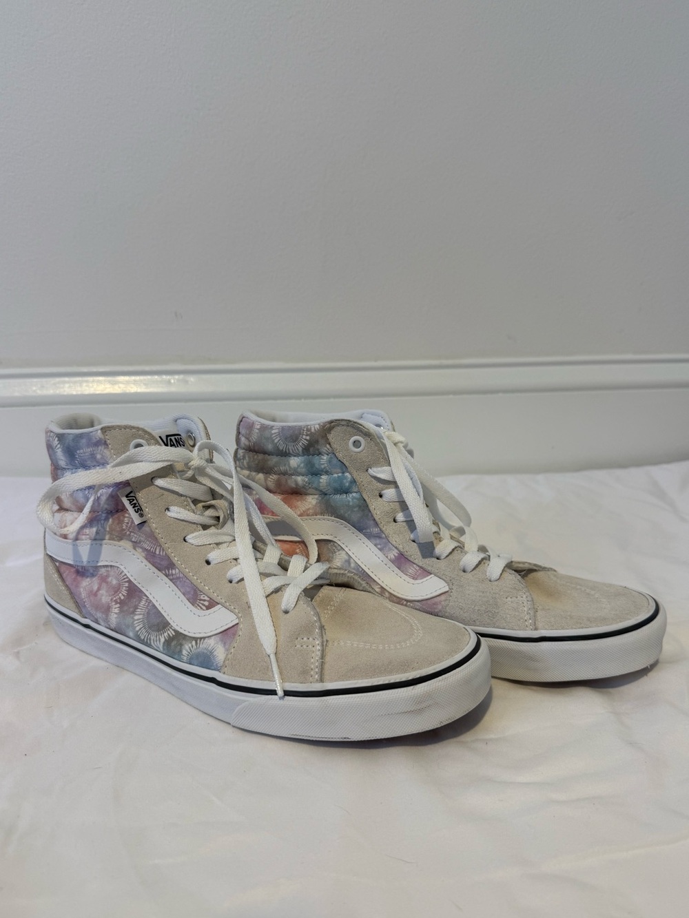 Vans Sk8-Hi Tie Dye High Top Sneakers Women’s Size 10 Pastel Suede